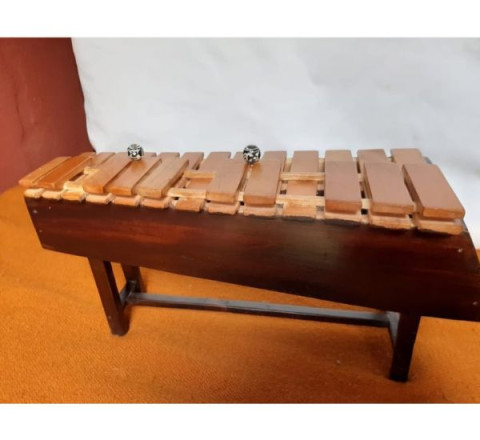 Marimba decorativa de madera