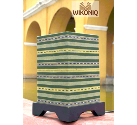 Lámpara armable con tonos verduzcos Cuculha B-01