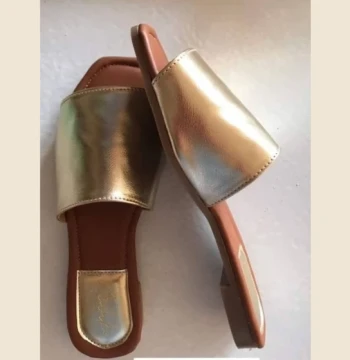 Sandalias Doradas