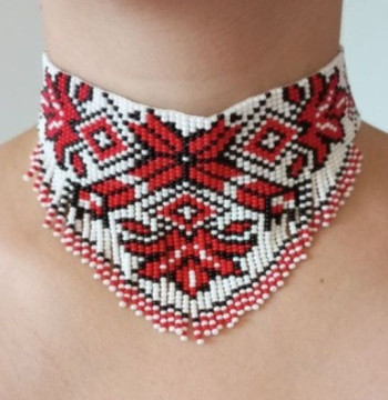 Collar de Cuello Modelo Pasión y Nube