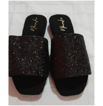 Sandalias Negras Brillantes