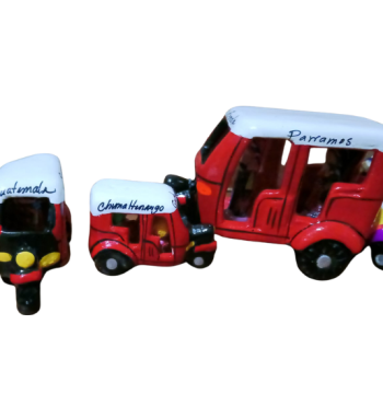 Tuc Tuc hecho de barro