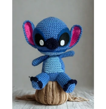 Amigurumi Stitch – Peluche artesanal en crochet