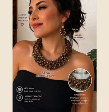 Set de collar y aretes Esencias 4