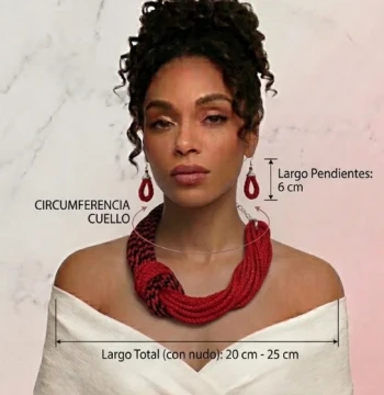 Set de collar y aretes Insigne 1