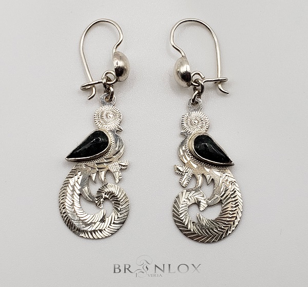 Aretes con Diseño de Quetzal Cola Serpentina ondulada en Plata 9.25 y Jade Verde