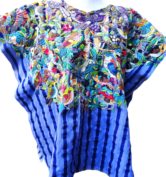 Huipil bordado de Santiago Familia de Pájaros Silvestres