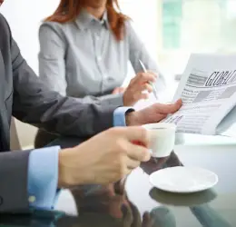 ¿Puedo abrir una cuenta de banco sin tener residencia legal?