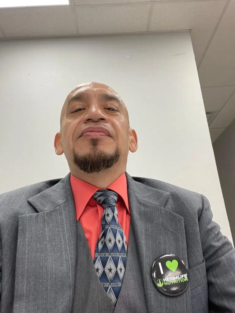 William, pasa por varias situaciones que marcaron su vida – SoyMigrante.com REVISTA William, pasa por varias situaciones que marcaron su vida – SoyMigrante.com REVISTA