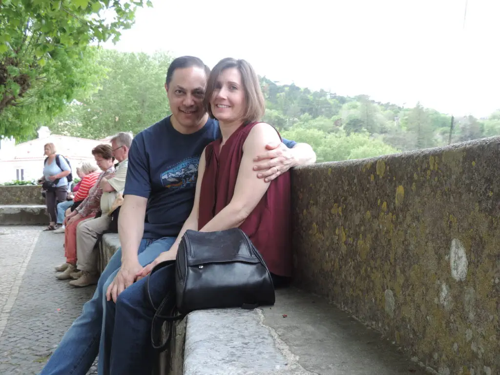 Los valores familiares son fundamentales para la vida corporativa y el éxito profesional. Mario Cabrera disfruta compartir la vida con su esposa Jill. – SoyMigrante.com REVISTA Los valores familiares son fundamentales para la vida corporativa y el éxito profesional. Mario junto a su esposa Jill. – SoyMigrante.com REVISTA