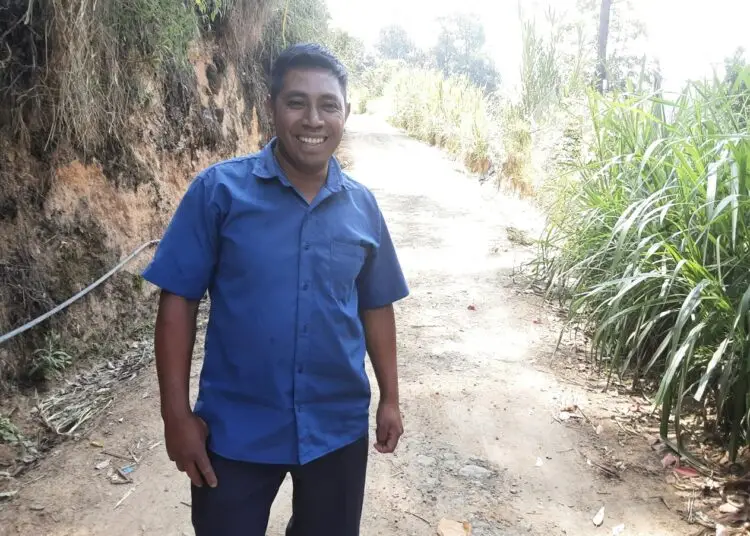 Santos Ramírez es un migrante guatemalteco que logró trabajar en Pensilvania y luego regresar con su familia a su aldea natal en San Juan Comalapa, Chimaltenango.