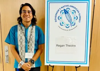 Joaquín López se encuentra estudiando el doctorado en planificación urbana con enfoque indígena en la Universidad de Utah. Específicamente ha trabajado con la Nación Navajo.