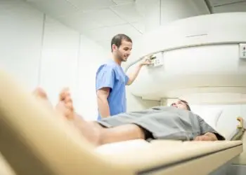 Cáncer de Hígado: Mayor Riesgo en Hispanos Migrantes