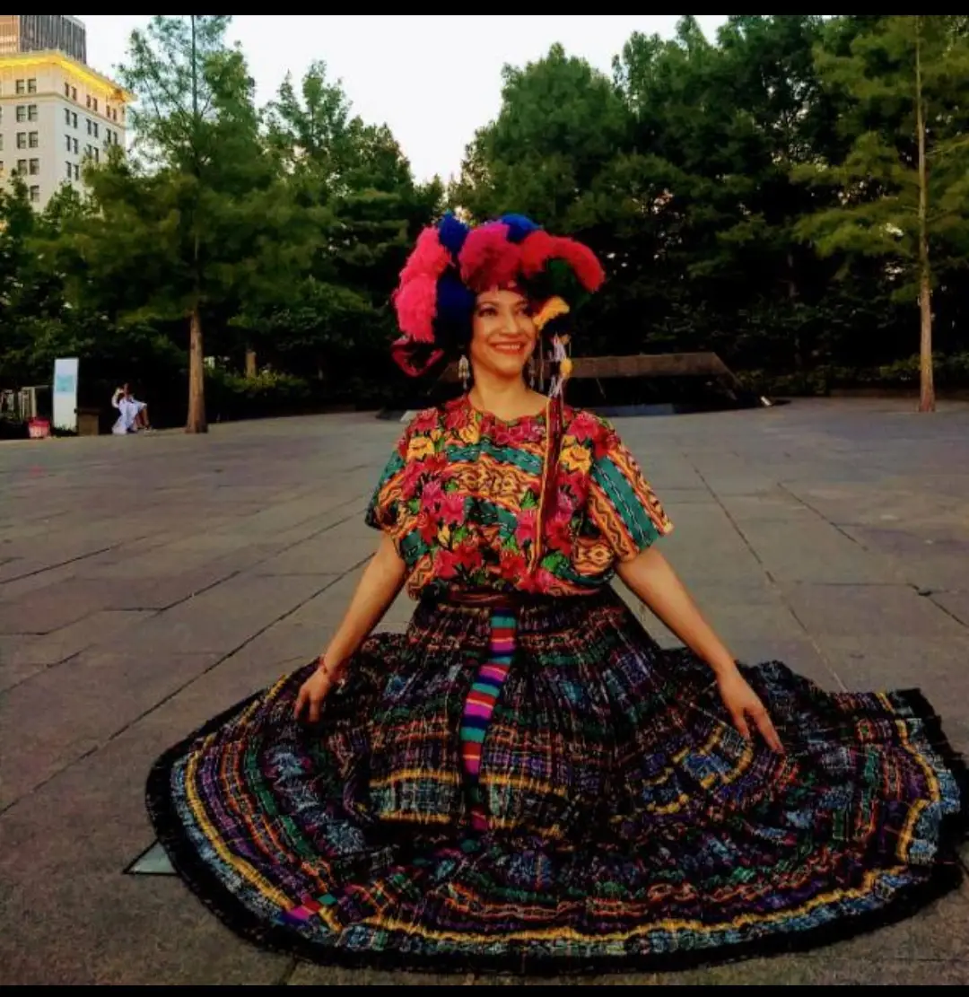Hilda De León es originaria de Quetzaltenango, Guatemala, llegó a Estados Unidos en el año 1992, impulsa proyectos culturales y sociales para no olvidar sus raíces – SoyMigrante.com REVISTA Hilda De León es originaria de Quetzaltenango, Guatemala, llegó a Estados Unidos en el año 1992, impulsa proyectos culturales y sociales para no olvidar sus raíces – SoyMigrante.com REVISTA