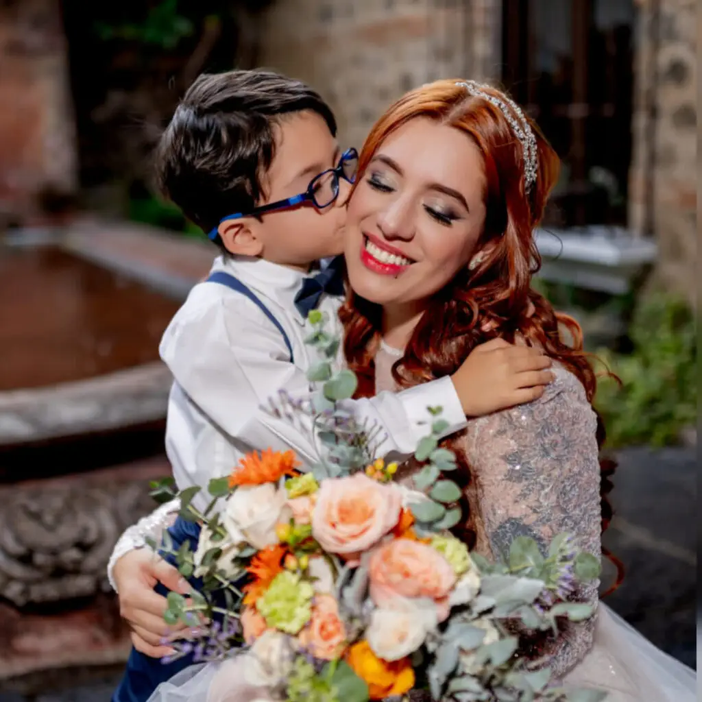 Dadiana y su hijo Matías – SoyMigrante.com REVISTA