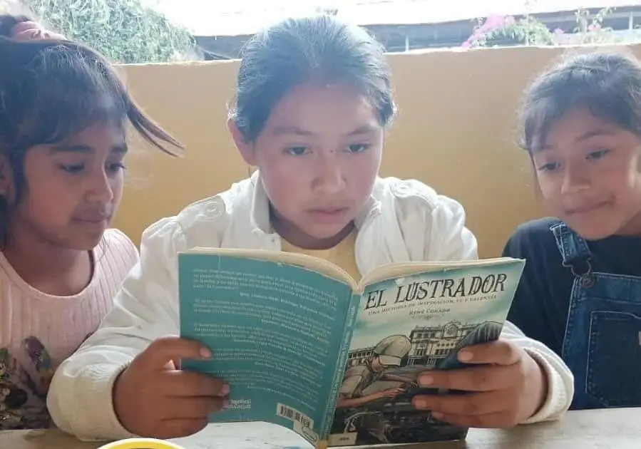 La historia de El Lustradur expone el poder de los sueños, del trabajo honrado y de creer en el propio potencial – SoyMigrante.com REVISTA – SoyMigrante.com REVISTA