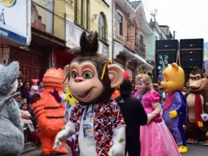 Presentación en el salón de usos múltiples dedicado a los migrantes guatemaltecos – SoyMigrante.com REVISTA