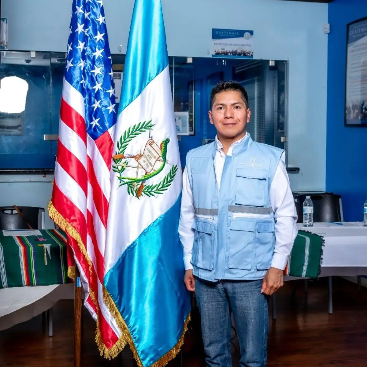 Juramentación de la Junta por circunscripción electoral centro de tribunal supremo electoral – SoyMigrante.com REVISTA Paulino Garcia es originario de Totonicapán, Guatemala. cumplió el sueño de convertirse en un ingeniero en sistemas y por compromiso social se involucro como voluntario en varias organizaciones de atención a la comunidad migrante