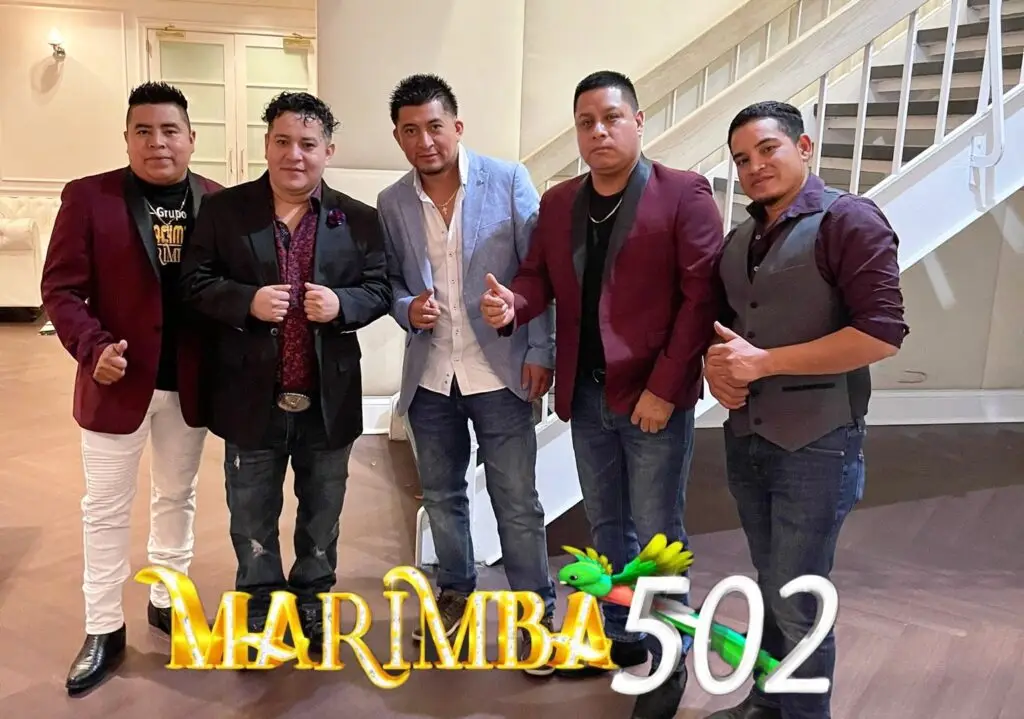 La mayoría de los integrantes de la Marimba 502 Digital son migrantes originarios de Pachalum, Quiché. – SoyMigrante.com REVISTA – SoyMigrante.com REVISTA