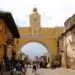Arco de Santa Catalina cumple 330 años en 2024, se encuentra en Antigua Guatemala, ciudad colonial Patrimonio de la Humanidad.