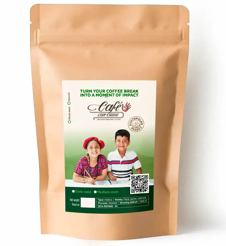 Aromatizante de café en grano con etiquetas de comercio justo y tueste medio para la comunidad migrante en Guatemala. – SoyMigrante.com REVISTA
