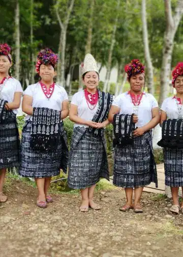 Princesas del pueblo Uspanteko, foto Muni Uspantan – SoyMigrante.com REVISTA Princesas del pueblo Uspanteko, foto Muni Uspantan – SoyMigrante.com REVISTA