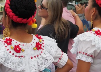 Discriminación contra las hispanas así puedes enfrentarlo