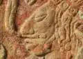 Huellas de antiguas civilizaciones en piedra, representación de arte precolombino en México, iconografía cultural, historia ancestral y patrimonio arqueológico mexicano. – SoyMigrante.com REVISTA