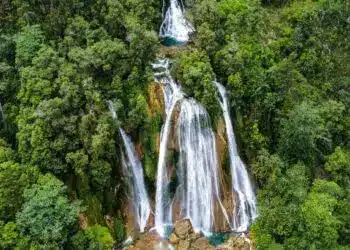 Cascada Los Jolotes, por Abel Juárez