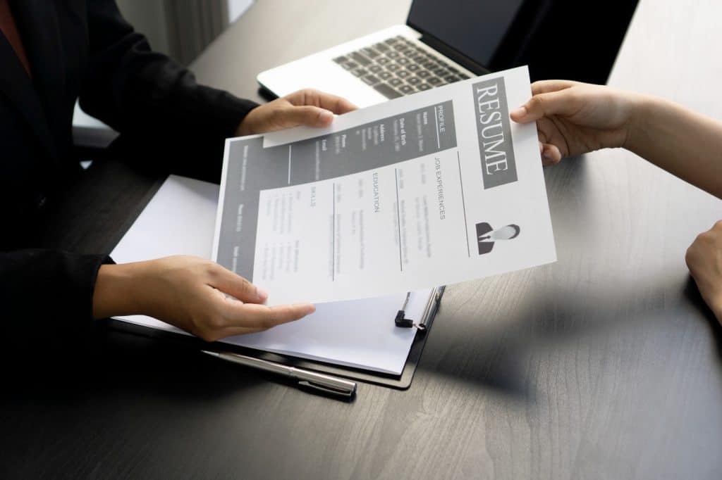 Cómo elaborar un currículum efectivo para buscar trabajo – SoyMigrante.com REVISTA