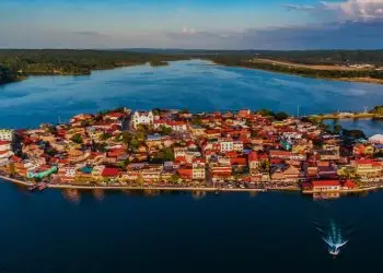 Isla de Flores en Petén:  Tesoro cultural nominado a la lista Best Tourism Villages 2024