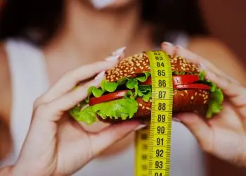 Cuidado con lo que comes y cómo lo comes: claves de salud digestiva