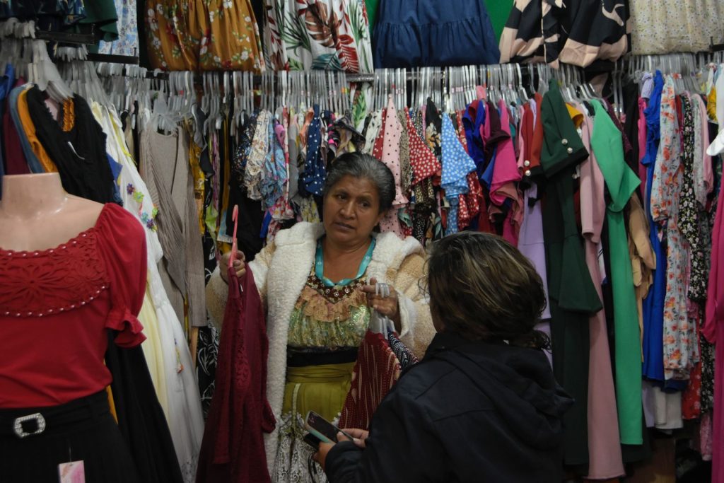 Una frase recurrente en esos lugares: ¿Cuánto es lo menos? – SoyMigrante.com REVISTA Una frase recurrente en esos lugares: ¿Cuánto es lo menos? – SoyMigrante.com REVISTA