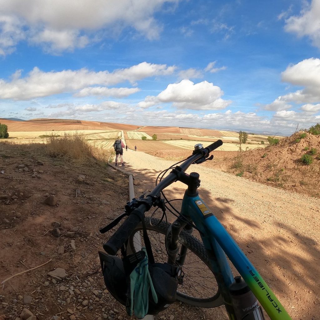 Leonel Ponce relata reflexiones y momentos surgidos a lo largo de 780 kilómetros recorridos del Camino de Santiago, durante 12 días. Fotografía Leonel Ponce