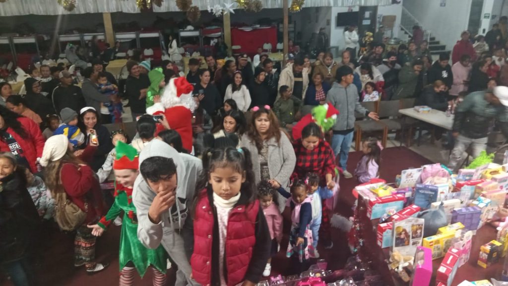 Un día para compartir con familias migrantes necesitadas, con aporte de guatemaltecos radicados en EE.UU. a través de la Red Migrante Guatemalteca. – SoyMigrante.com REVISTA Un día para compartir con familias migrantes necesitadas, con aporte de guatemaltecos radicados en EE.UU. a través de la Red Migrante Guatemalteca. – SoyMigrante.com REVISTA
