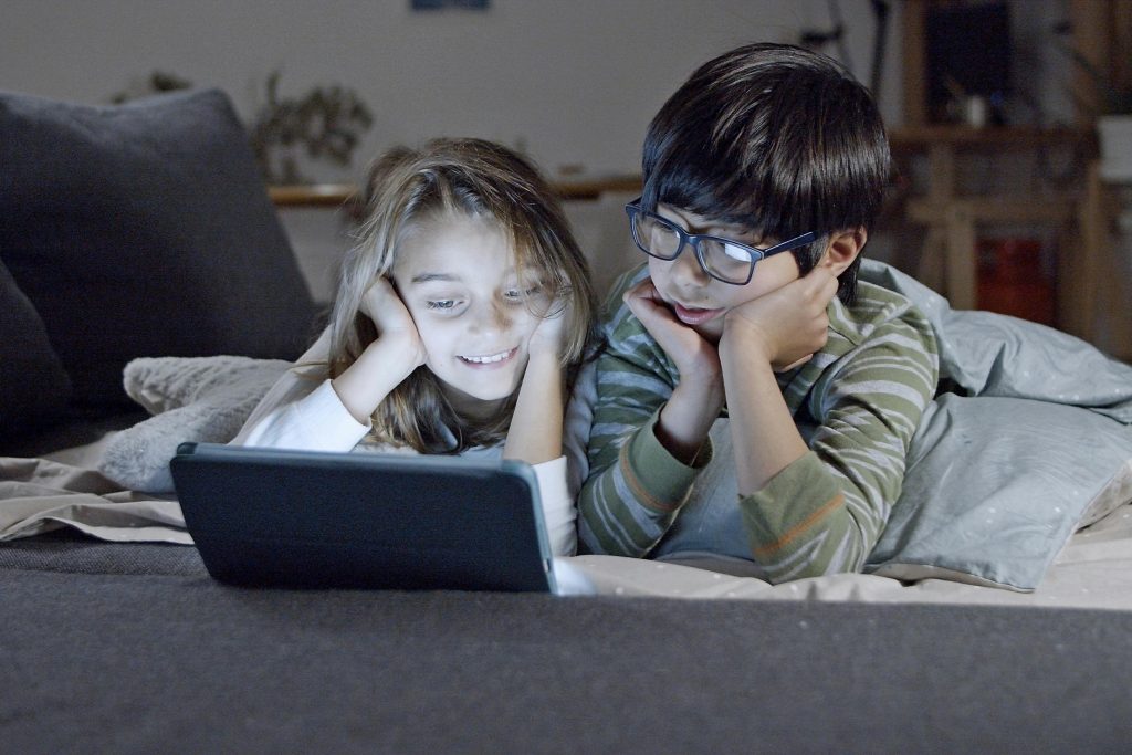 Cómo alejar a los niños de la tecnología en la era digital – SoyMigrante.com REVISTA