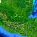 Países de América Central y frontera con Guatemala y Honduras, vista satelital con detalles de límites y cuerpos de agua, en tonalidades verdes y azules, relacionado con la migración en la región. – SoyMigrante.com REVISTA