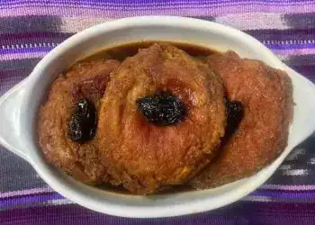 File name: empanadas-de-fruta-mexicanas.jpg.