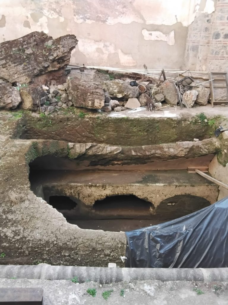 En cada área del convento de Santa Teresa o de las Carmelitas en Antigua Guatemala es posible palpar, respirar, mirar la magia de la historia y legado colonial. (Foto Gustavo Montenegro)