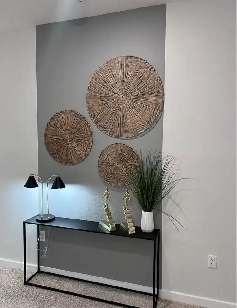 Pintura de casas nuevas y también remozamiento de paredes, mobiliario de cocina y ambientes son la especialidad de la compañía de Lizzi Cifuentes. La atención al detalle es su lema.