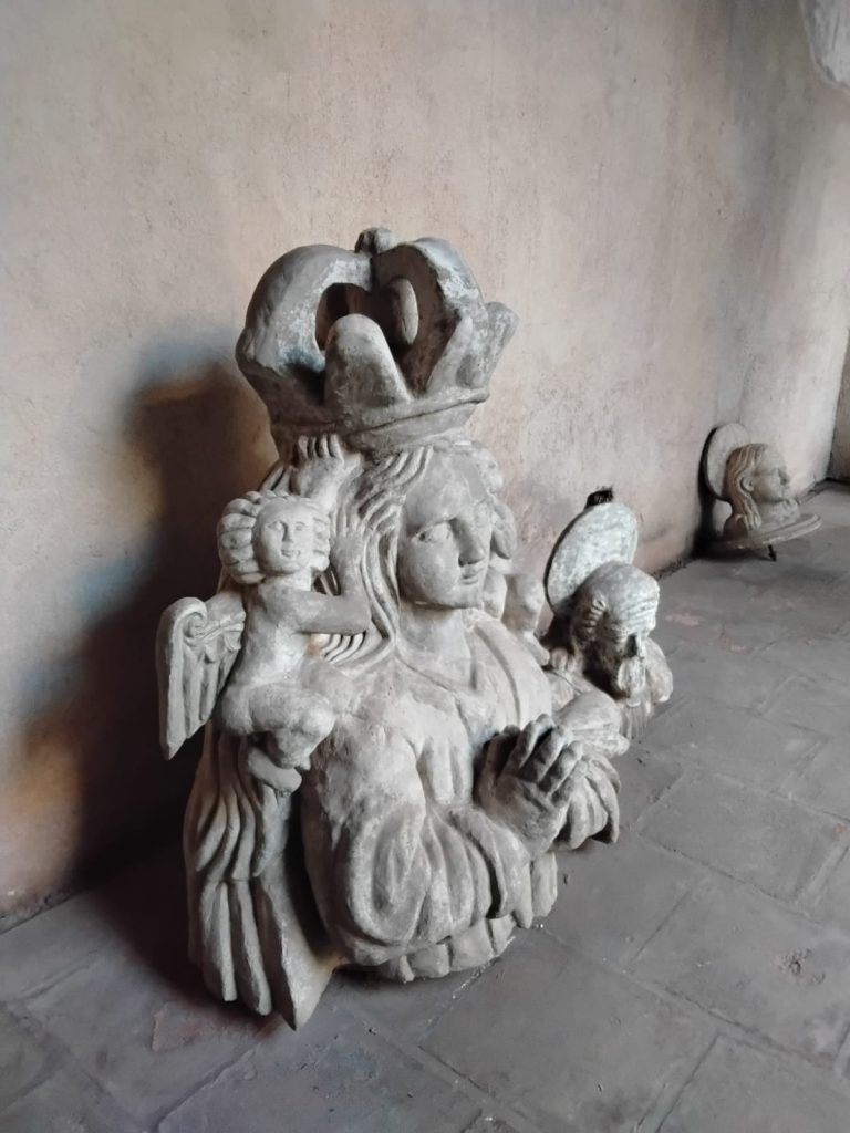 En cada área del convento de Santa Teresa o de las Carmelitas en Antigua Guatemala es posible palpar, respirar, mirar la magia de la historia y legado colonial. (Foto Gustavo Montenegro)