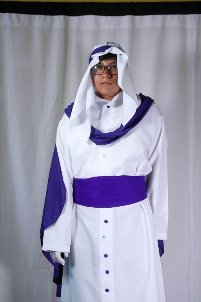 Escuadrón de Palestinos de la Hermandad de Devotos Cargadores de Jesús Nazareno de Candelaria. (Fotografía Óscar Rivas) – SoyMigrante.com REVISTA