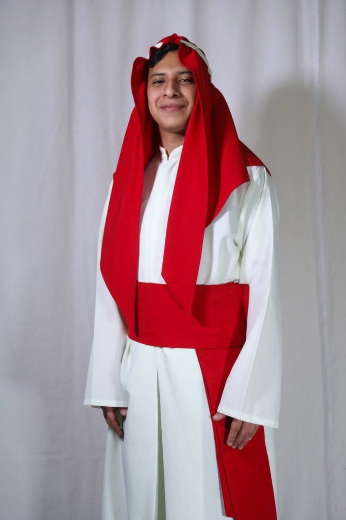 Escuadrón de palestinos, iglesia de San Miguel de Capuchinas, zona 1 de Guatemala., (Foto Óscar Rivas) – SoyMigrante.com REVISTA