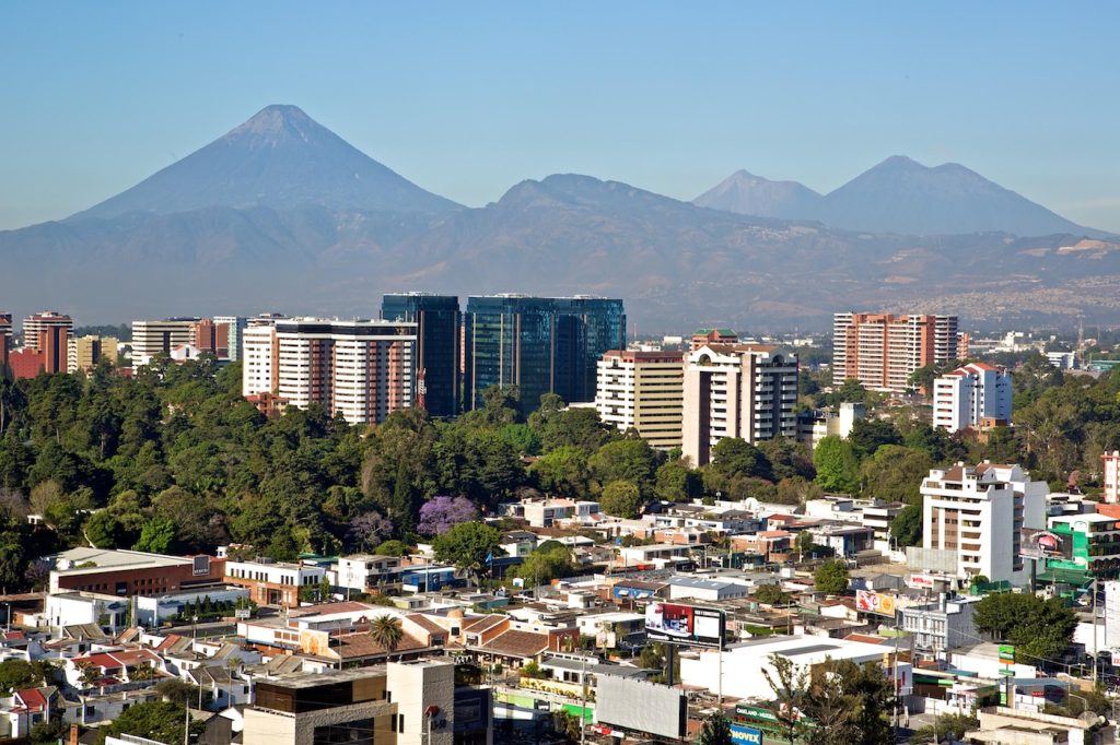 Inscripciones para hijos adultos para la ciudadanía guatemalteca