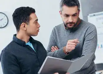 felicitacion jefe empleado – SoyMigrante.com REVISTA Asesoramiento laboral para migrantes en España, apoyo y recursos para la integración laboral, derechos laborales y asesoría para trabajadores migrantes. – SoyMigrante.com REVISTA