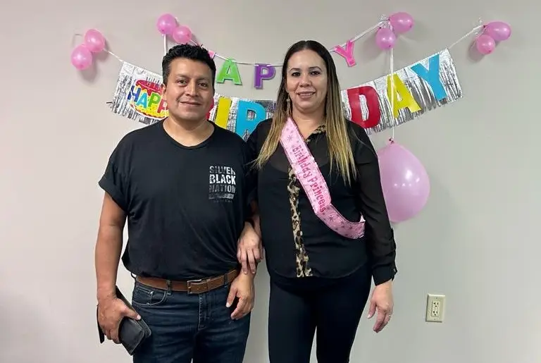 Jorge Mario y Yecsi han luchado juntos por 26 años, en Guatemala y Estados Unidos. – SoyMigrante.com REVISTA Jorge Mario y Yecsi han luchado juntos por 26 años, en Guatemala y Estados Unidos. – SoyMigrante.com REVISTA