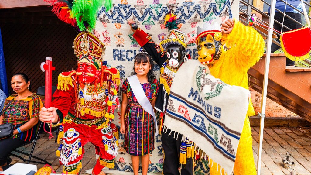 Participación en el festival guatemalteco, con motivo de las fiestas patrias, efectuado en Morganton, Carolina del Norte, con el auspicio del café Little Guatemala, también fundado por un guatemalteco, Cristian Ramazzini.