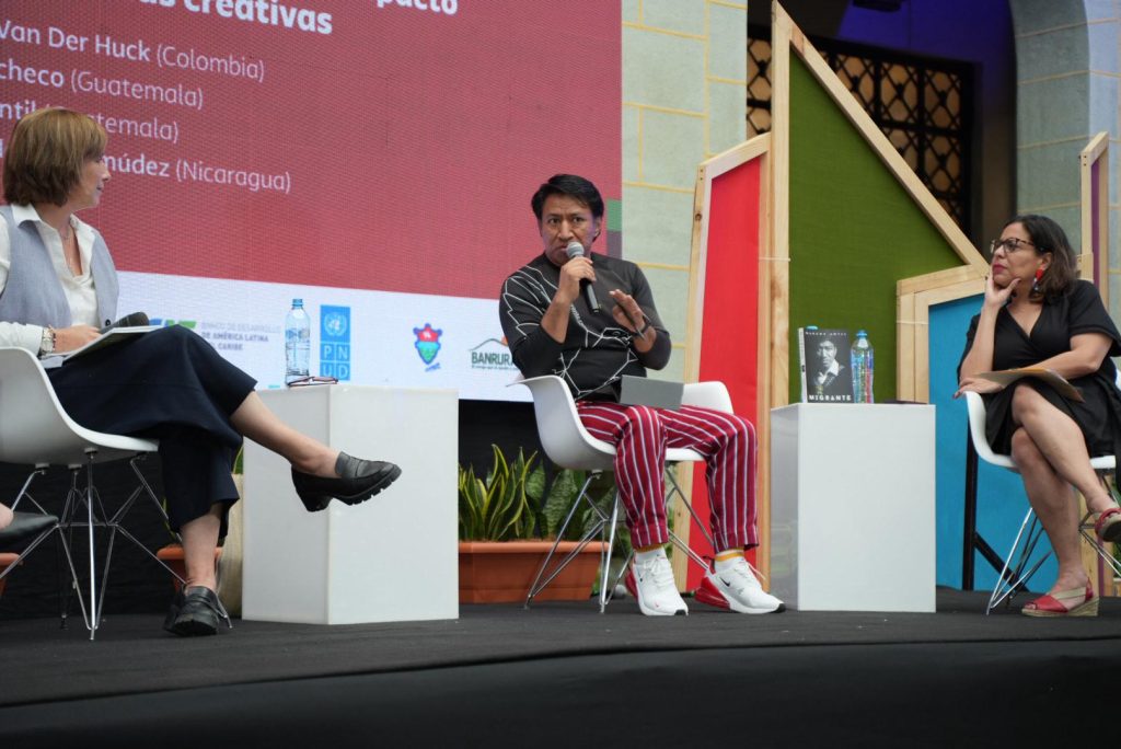 La tecnología es el puente que necesitan las comunidades rurales para mostrar sus productos, contar sus historias y conectarse con un mundo de potenciales consumidores, fue una de las conclusiones del foro. – SoyMigrante.com REVISTA La tecnología es el puente que necesitan las comunidades rurales para mostrar sus productos, contar sus historias y conectarse con un mundo de potenciales consumidores, fue una de las conclusiones del foro. – SoyMigrante.com REVISTA