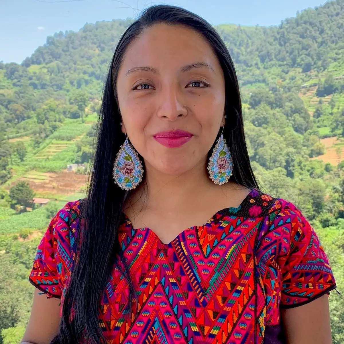 Ingrid Sub Cuc Maya kakchikel de Sololá estudia su doctorado en la Universidad de California en Davis, investiga sobre medicina maya en Guatemala. – SoyMigrante.com REVISTA Ingrid Sub Cuc Maya kakchikel de Sololá estudia su doctorado en la Universidad de California en Davis, investiga sobre medicina maya en Guatemala. – SoyMigrante.com REVISTA