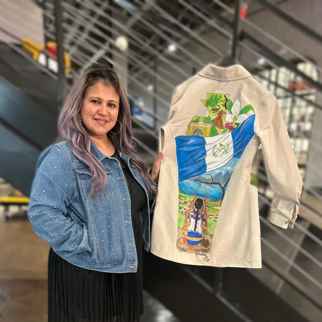 Artista guatemalteca Sharley Rodríguez vive para crear y crea para inspirar en Nashville, Tennessee